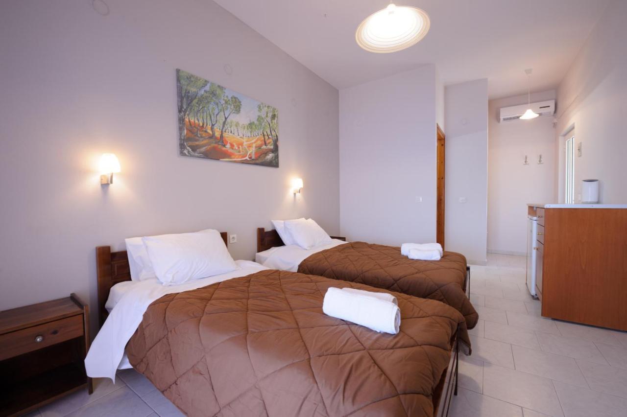 Elias & Vasili House Hotel Agios Georgios Pagon Ngoại thất bức ảnh