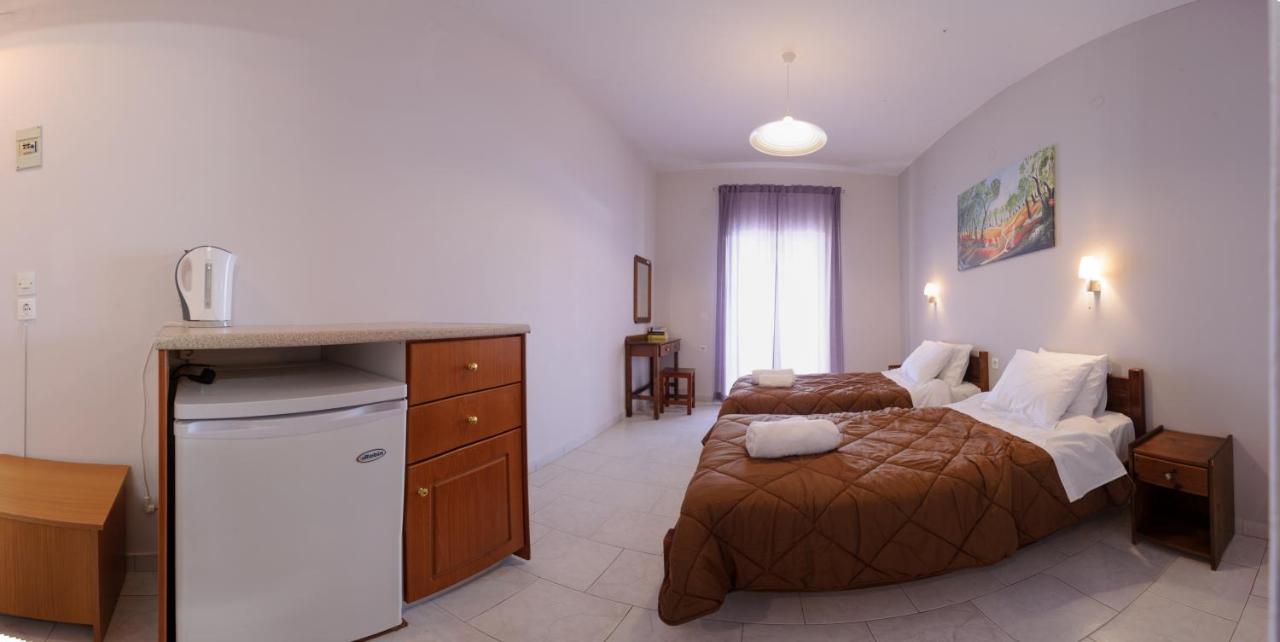 Elias & Vasili House Hotel Agios Georgios Pagon Ngoại thất bức ảnh